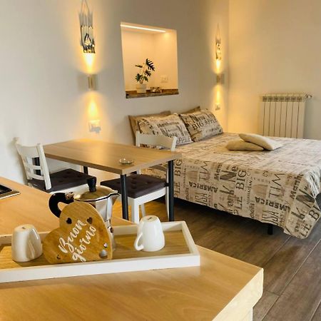 Апартаменты Casa Venere Рокка-Сан-Джованни Экстерьер фото