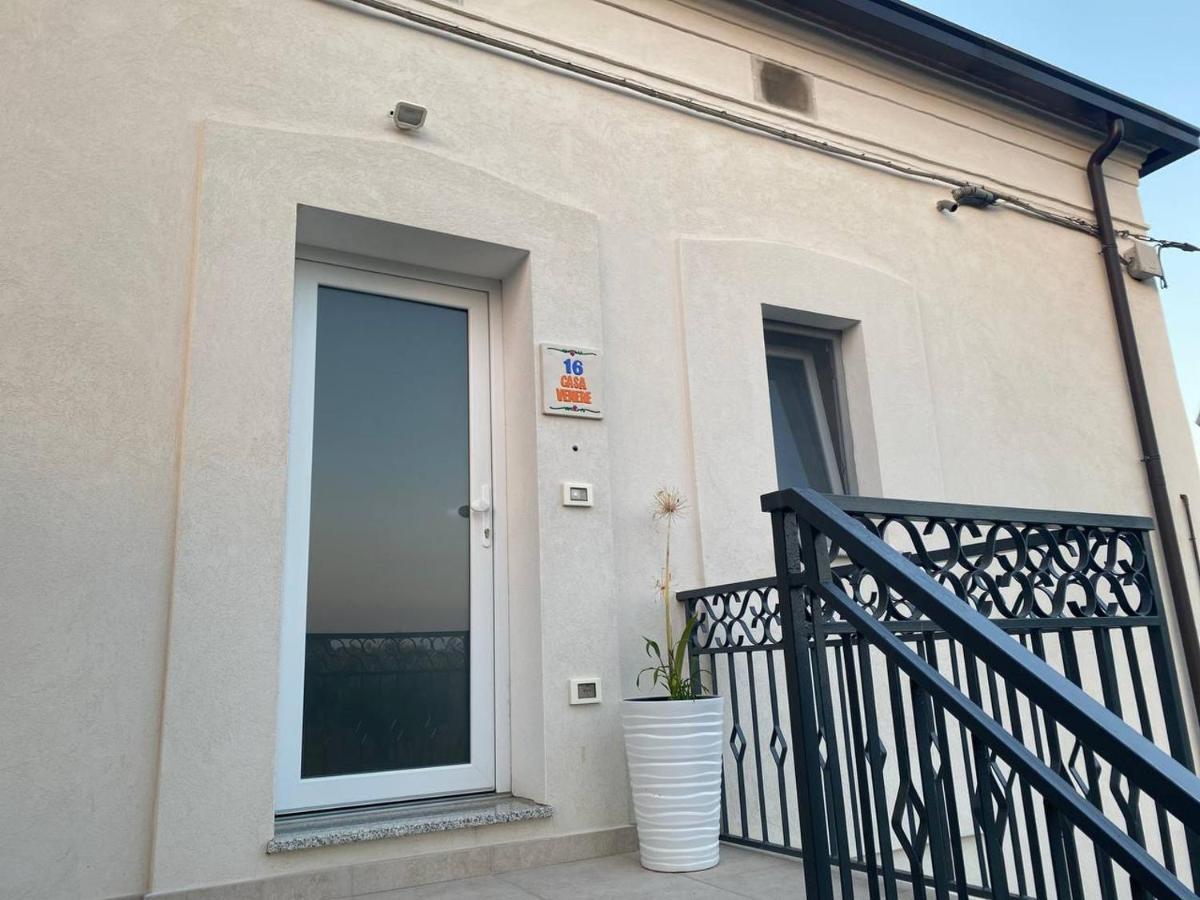 Апартаменты Casa Venere Рокка-Сан-Джованни Экстерьер фото